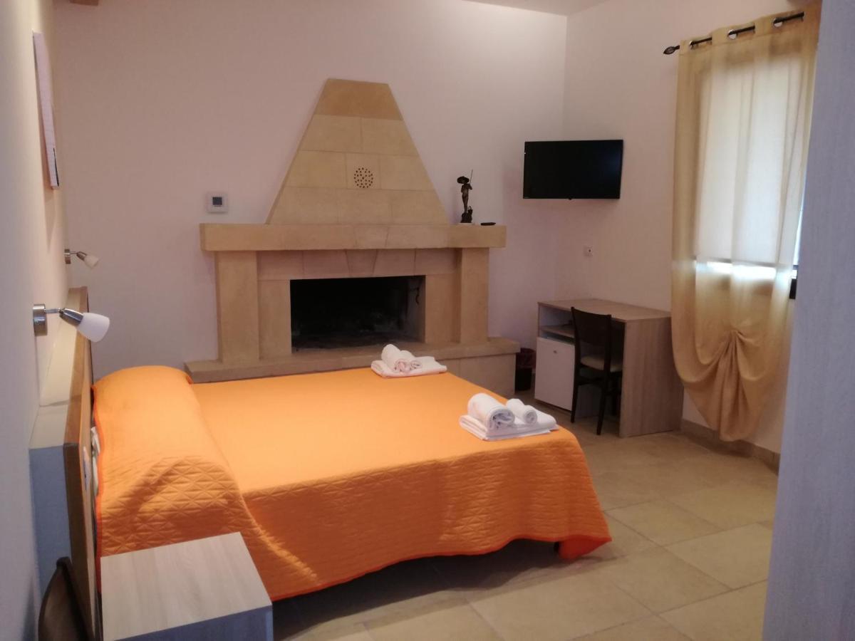 B&B Hotel Helios Uggiano La Chiesa Kültér fotó