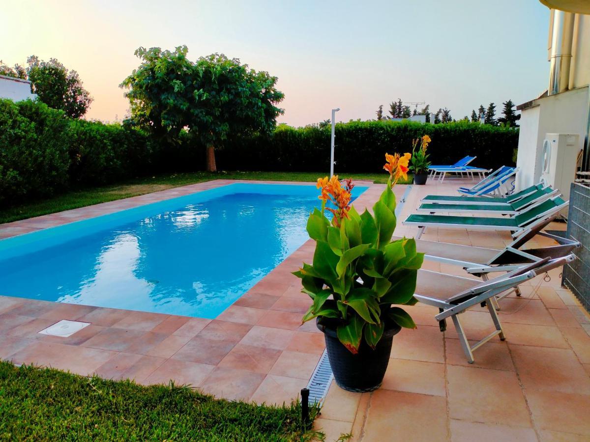 B&B Hotel Helios Uggiano La Chiesa Kültér fotó