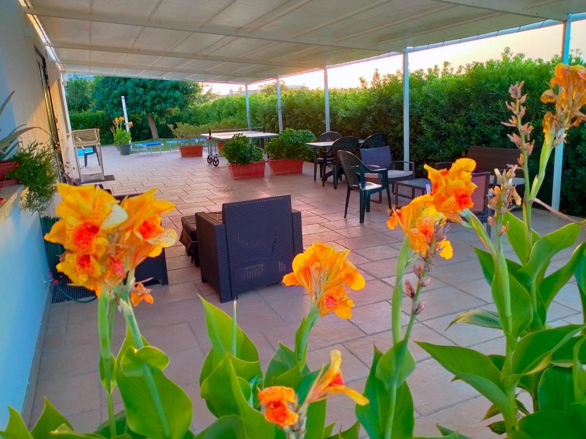 B&B Hotel Helios Uggiano La Chiesa Kültér fotó