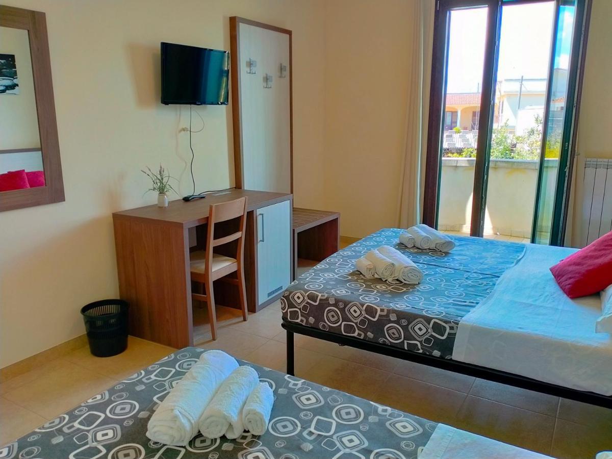 B&B Hotel Helios Uggiano La Chiesa Kültér fotó