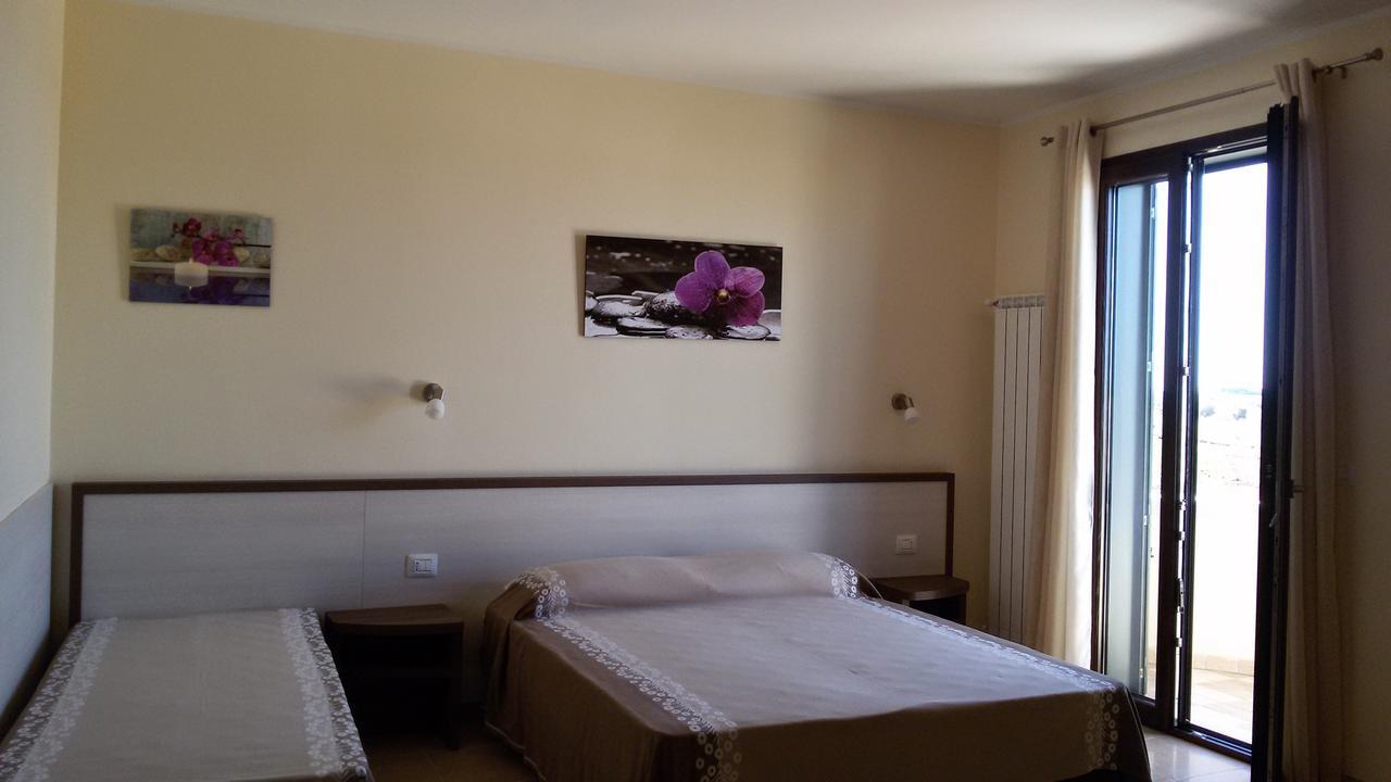 B&B Hotel Helios Uggiano La Chiesa Kültér fotó