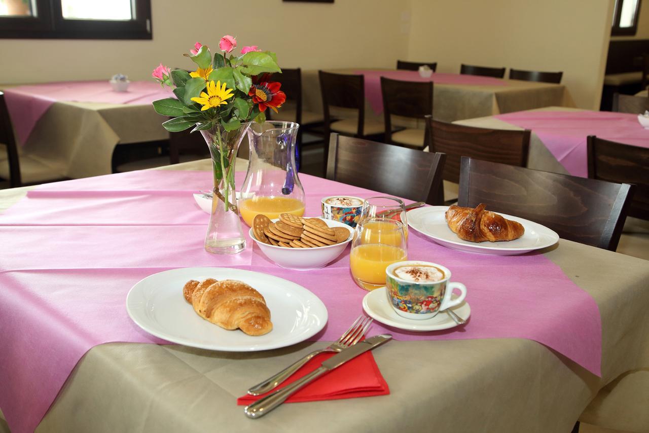 B&B Hotel Helios Uggiano La Chiesa Kültér fotó