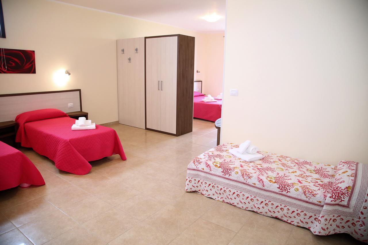 B&B Hotel Helios Uggiano La Chiesa Kültér fotó